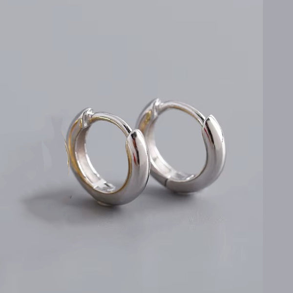 Martinez	Tragus Silver	Hoops