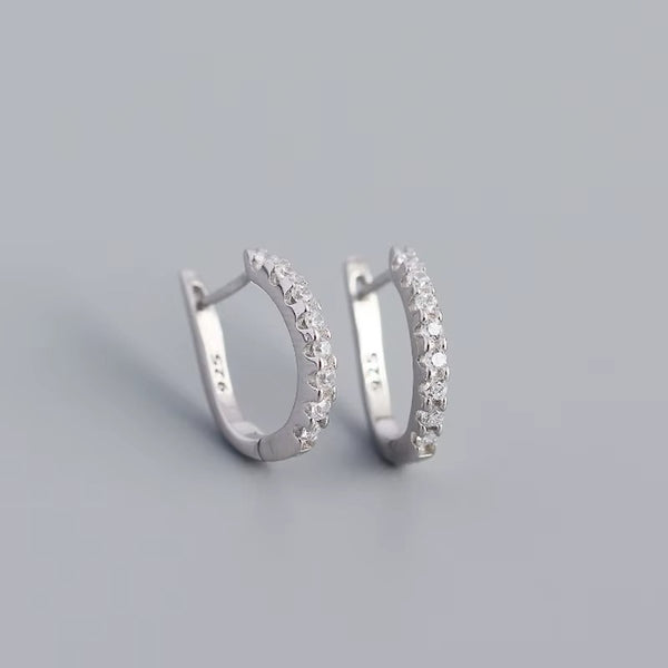 Marietta U-Shape Crystal Silver	Hoops